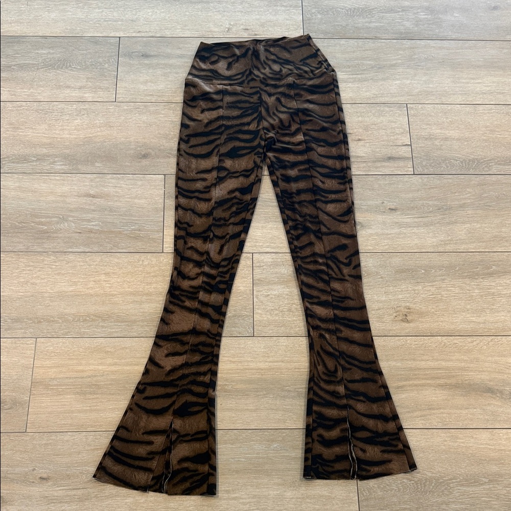 Norma Kamala Tiger Spat Pants